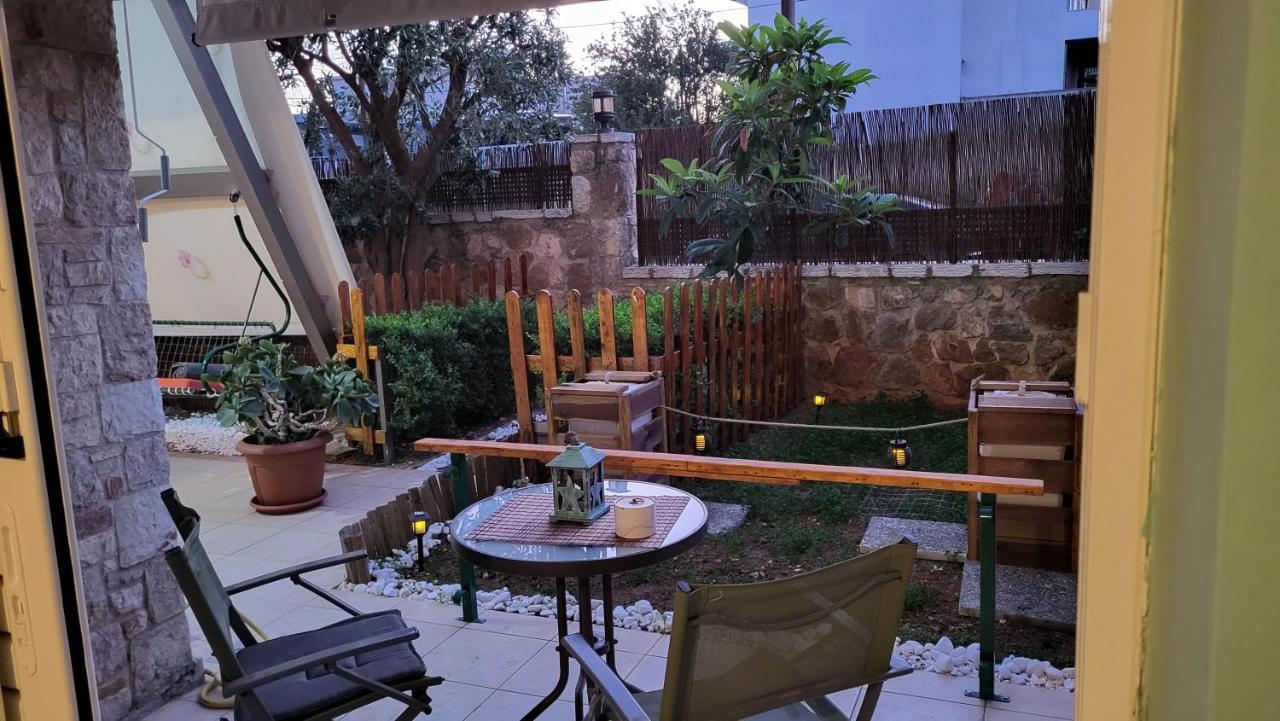 M&M Airport Stop Garden Apartment Spata  Luaran gambar