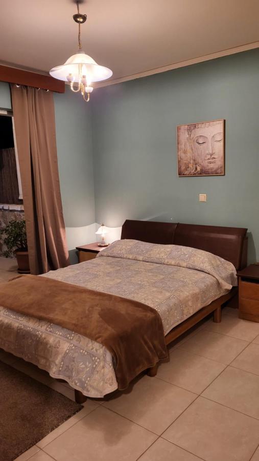 M&M Airport Stop Garden Apartment Spata  Luaran gambar