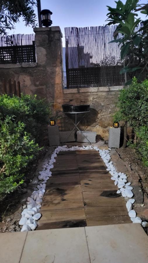 M&M Airport Stop Garden Apartment Spata  Luaran gambar