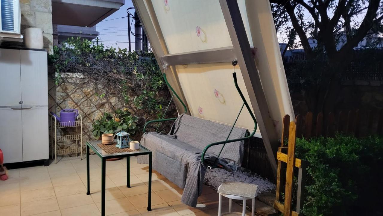M&M Airport Stop Garden Apartment Spata  Luaran gambar