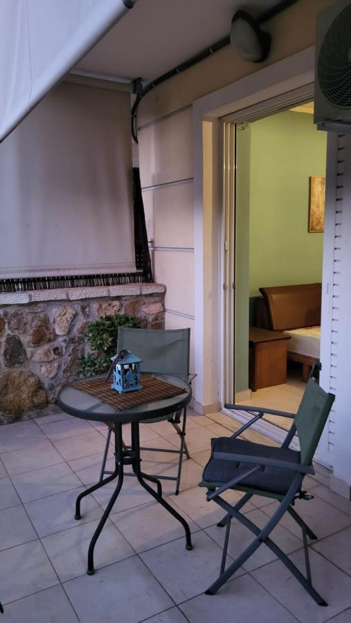 M&M Airport Stop Garden Apartment Spata  Luaran gambar